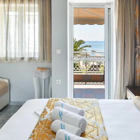 Theodora Aparthotel *