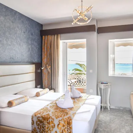 Aparthotel Theodora