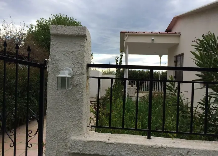 Ferienhaus Theodora *